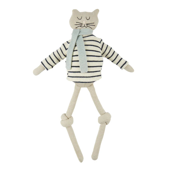 Cat Ragdoll - Sophie Home