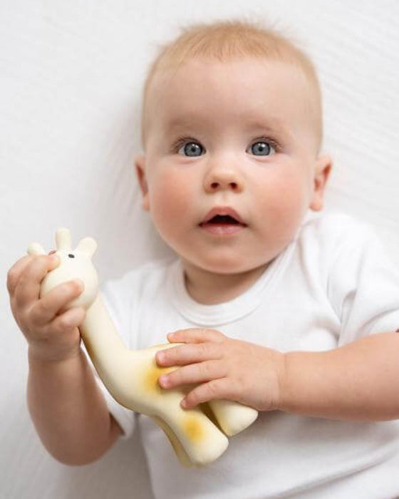 Giraffe Natural Rubber Teether, Rattle & Bath Toy – 100% Plastic-Free Baby Toy - Tikiri