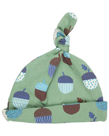  Green baby hat with acorn pattern on a white background