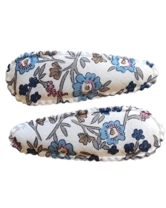 Almond Scallop Clips - Liberty - Floras