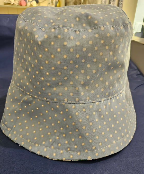 Reversible Bucket Hat - Blue Daisy/Blue Pokka Dot - Ruth Lednik